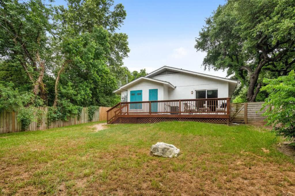 Charming 2 Bedroom Unit With Large Yard ออสติน ภายนอก รูปภาพ